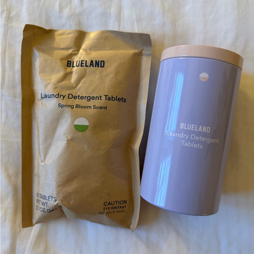Blueland Laundry Detergent Tablets with Lavender Container